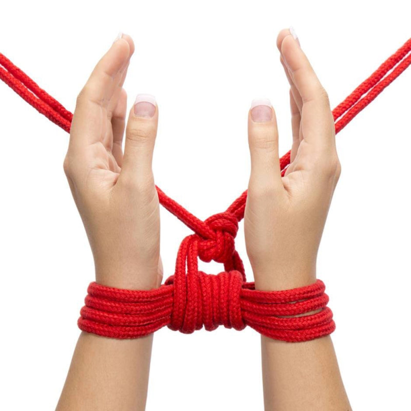 Красная веревка для связывания Fetish Bondage Rope 10 метров